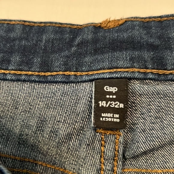 GAP premium boot cut denim jeans for men. Size 14/32R - Picture 5 of 7